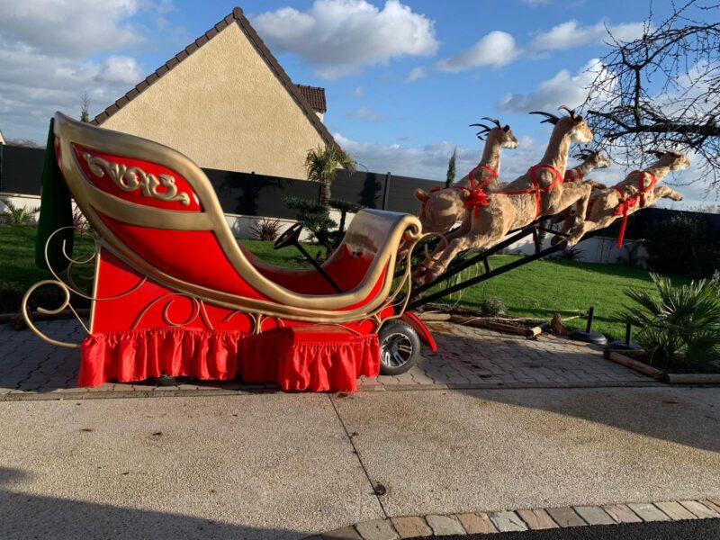 Traineau du Père Noël électrique