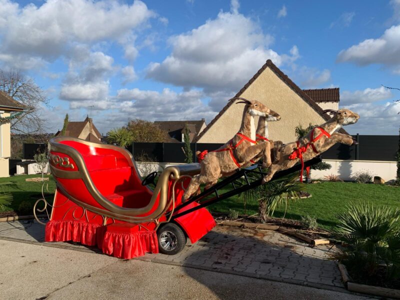 Traineau du Père Noël électrique